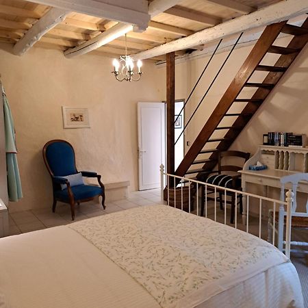 La Maison De Gisele Bed & Breakfast Saint-Victor-des-Oules Luaran gambar